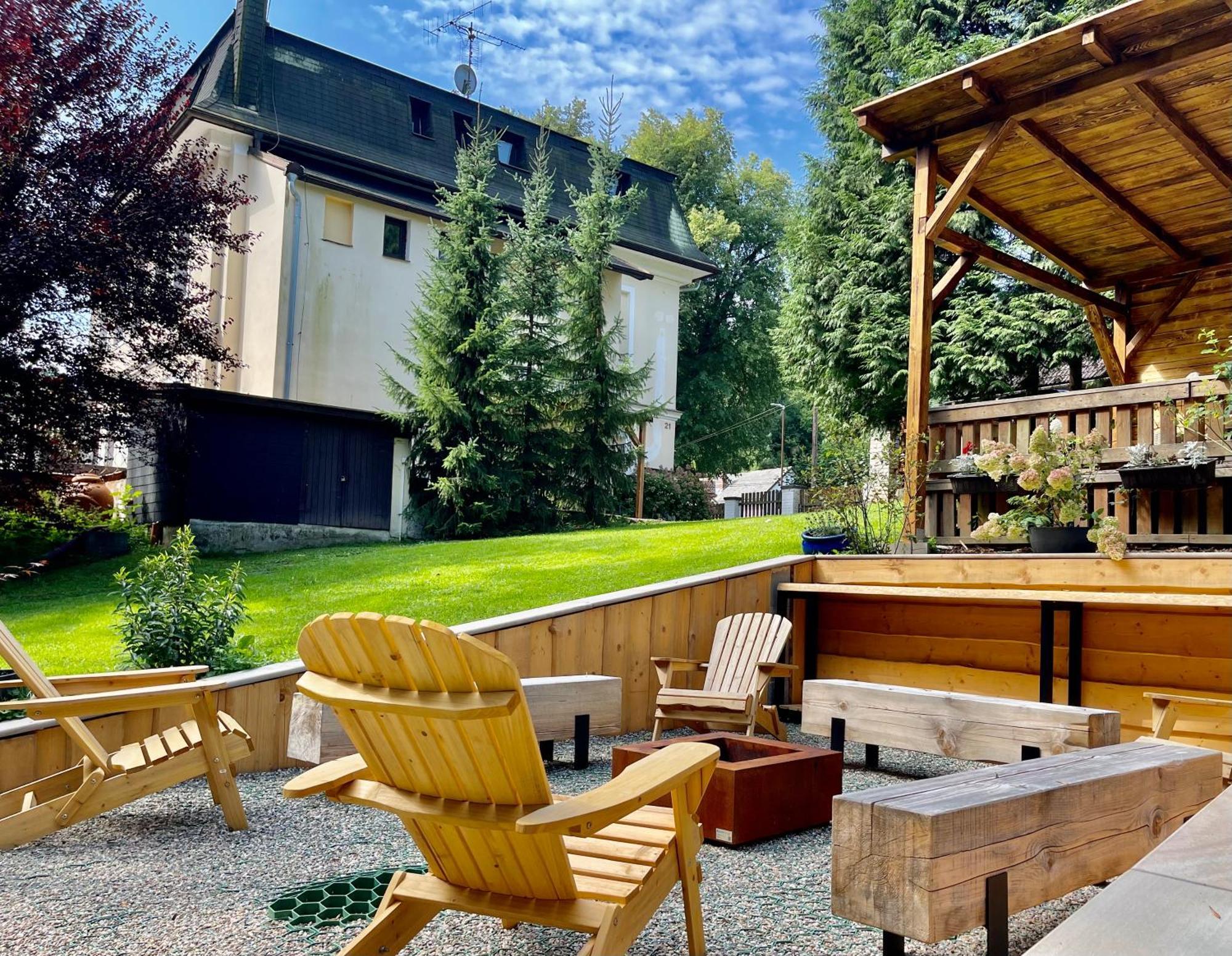 Penzion Kokorin Forest Villa Konradov Exterior photo